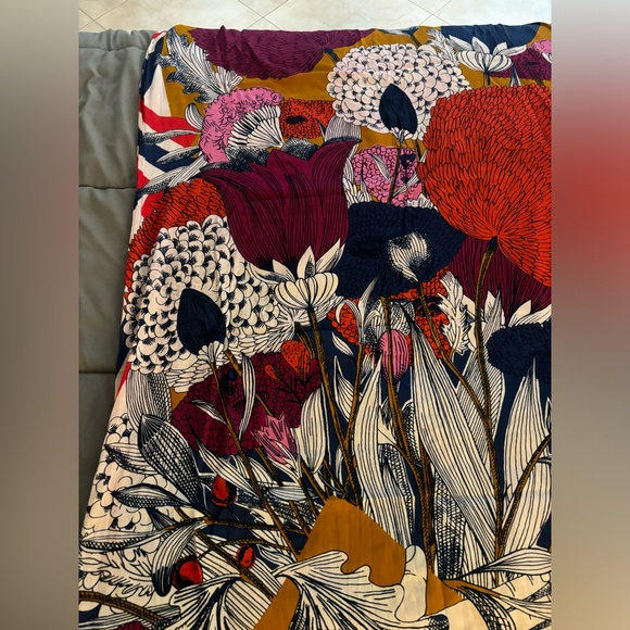 Inouitoosh Large Scarf - Picture 10 of 14